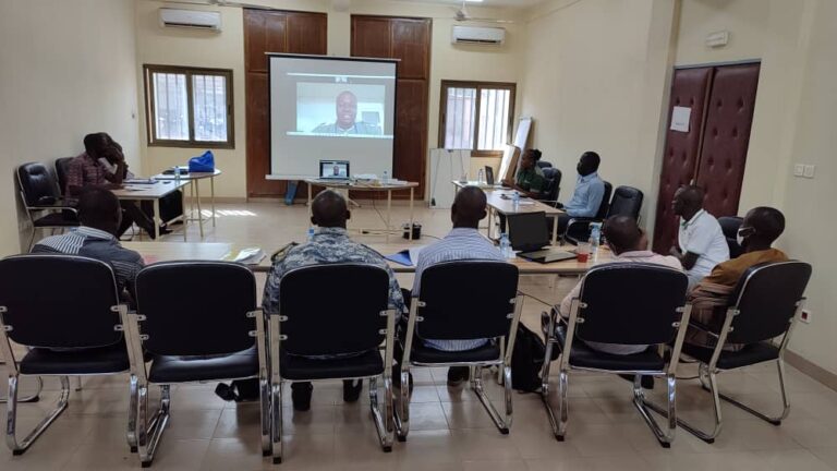 Renforcer les liens entre éducation et soutien psychosocial : Le projet CTSS à Bobo-Dioulasso soutenu par l’ONUSIDA